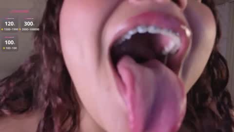 loly_marce online show from February 17, 8:08 pm