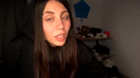 Loly  online show from February 19, 7:28 am