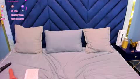 lolyyunno online show from March 20, 1:21 am