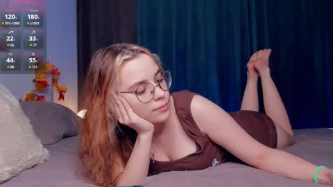 Lona online show from November 11, 7:49 pm