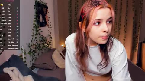 Lona online show from January 14, 7:00 pm