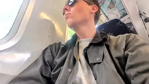 London bumboy online show from June 13, 3:33 pm