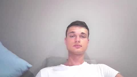 london_tomy online show from March 2, 12:26 am