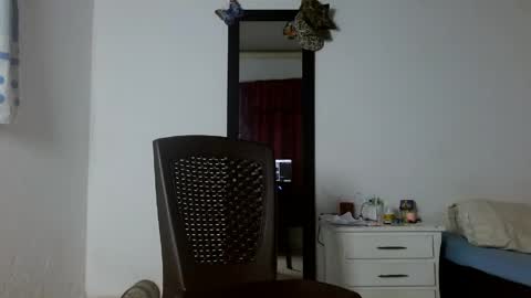lonelydick2002 online show from May 31, 10:14 am