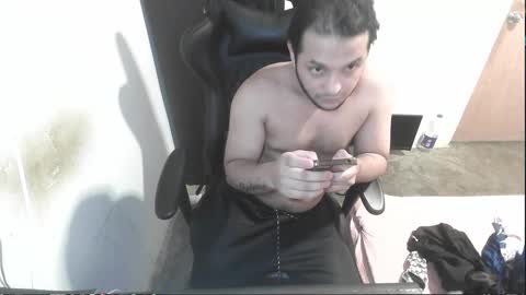 Marvin Santiago online show from November 8, 2:36 am