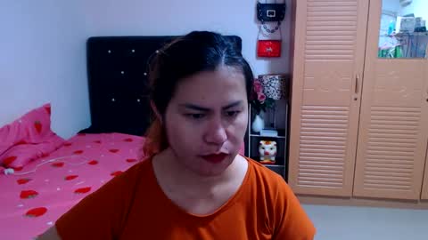 Snapshot of longasiansausage chatting on October 5, 9:40 am TOPwithEXTRABiG online show from October 5, 9:40 am