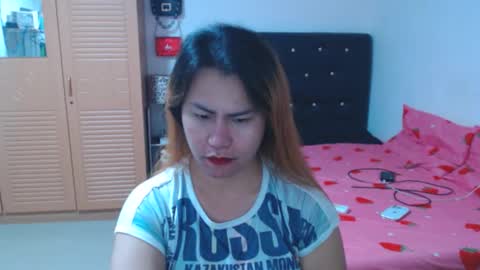 Snapshot of longasiansausage chatting on October 13, 12:18 pm TOPwithEXTRABiG online show from October 13, 12:18 pm