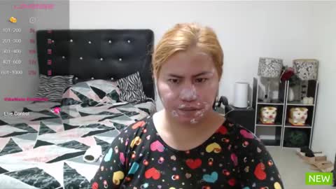 Snapshot of longasiansausage chatting on February 20, 7:34 am TOPwithEXTRABiG online show from February 20, 7:34 am