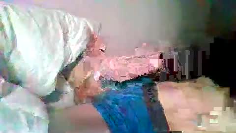 Snapshot of longenough__ chatting on December 22, 4:50 am Americanfratboy online show from December 22, 4:50 am