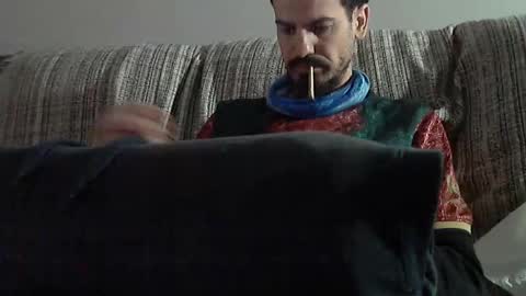 Snapshot of longnight5 chatting on February 8, 5:39 pm Alejandro Rulitos Twitter longnight55 Intagram 5longnight5 online show from February 8, 5:39 pm