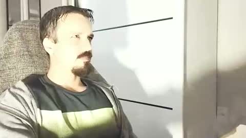 Lucas online show from December 5, 12:58 pm