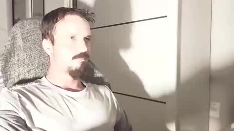 Lucas online show from December 20, 11:44 pm