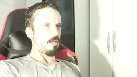 Lucas online show from February 3, 7:52 pm