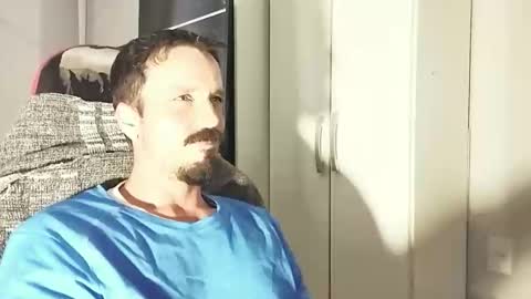 Lucas online show from November 25, 2:16 pm