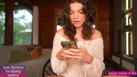 Snapshot of loollypop24 chatting on September 13, 6:43 pm Chaturbatexxjessica online show from September 13, 6:43 pm