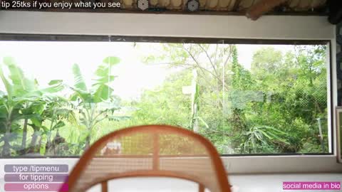 Snapshot of loollypop24 chatting on October 15, 6:20 pm Chaturbatexxjessica online show from October 15, 6:20 pm