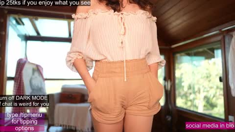 Snapshot of loollypop24 chatting on September 10, 6:53 pm Chaturbatexxjessica online show from September 10, 6:53 pm