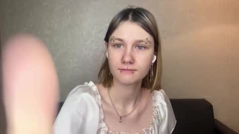 Lora online show from February 14, 7:22 am