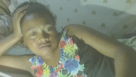 LorahVane online show from March 7, 2:39 pm