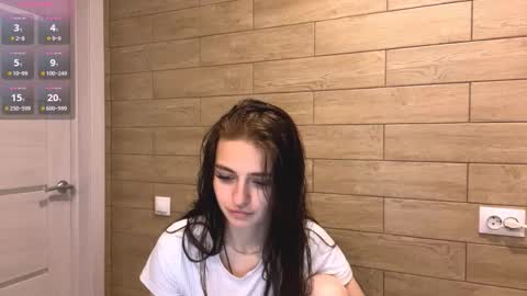 Olivia online show from December 17, 12:45 pm