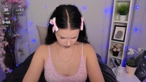 Lori online show from February 26, 3:21 am