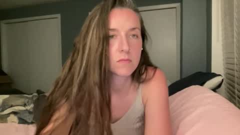 lothlori online show from March 30, 1:06 am