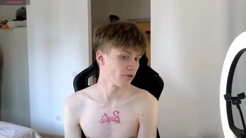 louie_evans online show from May 17, 10:57 am