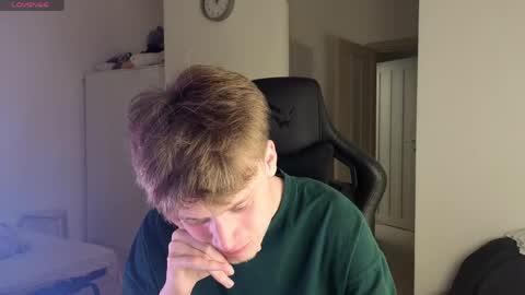 louie_evans online show from May 6, 6:58 pm