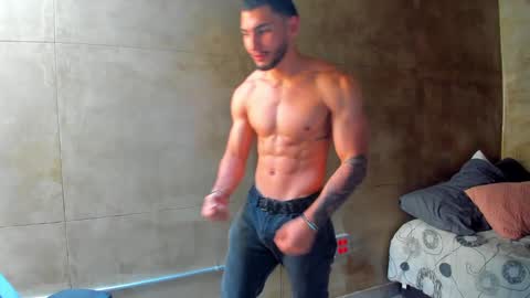 Louis online show from March 3, 7:17 pm