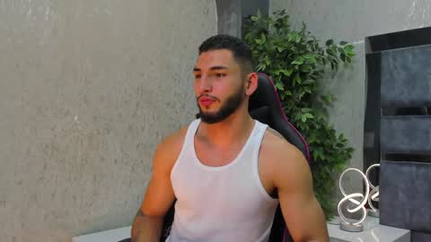 Louis online show from November 9, 3:32 am