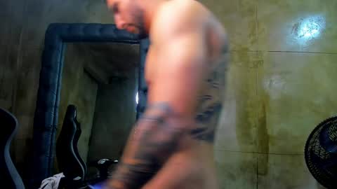 Louis online show from March 7, 2:25 am