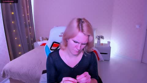 Louisa online show from January 24, 1:47 pm