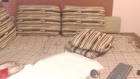 Louise Love online show from March 6, 12:04 pm