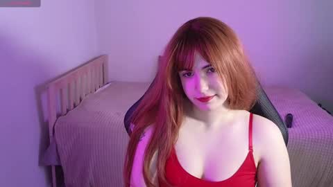 Louise Stec online show from February 12, 8:27 am