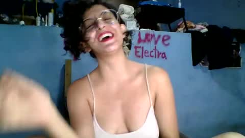 love_electra online show from September 13, 2:19 pm