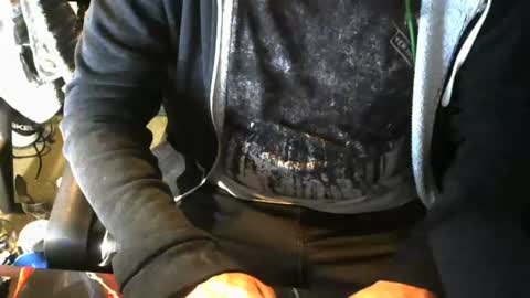 lovebird71 online show from July 5, 2:58 am