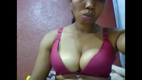 loveinlife750427 online show from February 23, 2:52 pm