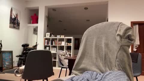 Loveisperfect online show from March 15, 1:10 am