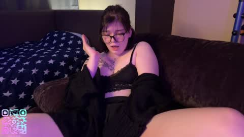 Sophia online show from April 23, 8:54 pm
