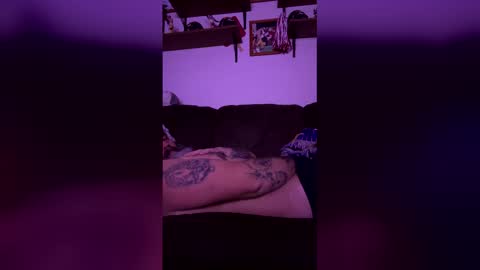 lovelacejustin50 online show from March 15, 7:13 am