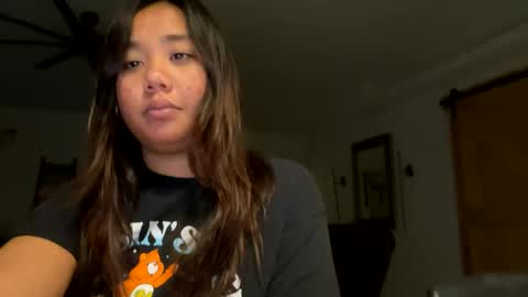 Love online show from January 11, 1:37 am