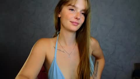 Molly online show from July 6, 6:32 pm