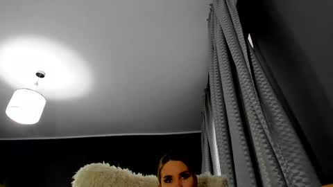 lovelly_sas online show from March 21, 3:06 pm