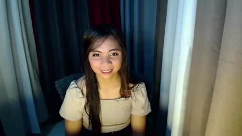 Snapshot of lovely_cummerx chatting on February 13, 2:23 am JAM  online show from February 13, 2:23 am