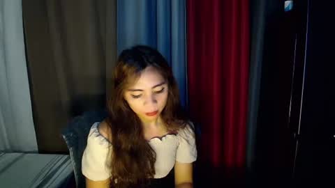 Snapshot of lovely_cummerx chatting on September 18, 12:47 am JAM  online show from September 18, 12:47 am