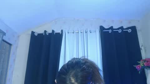 lovely_dianne online show from February 17, 10:40 am