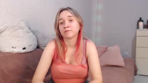 Lovely Hayley online show from October 26, 11:15 pm