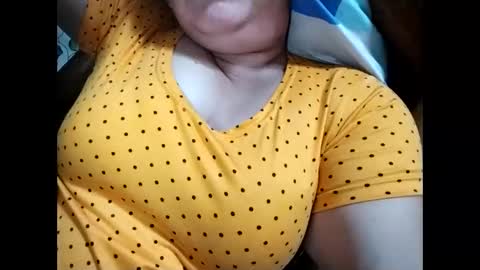 lovely_orchid online show from March 10, 6:51 am