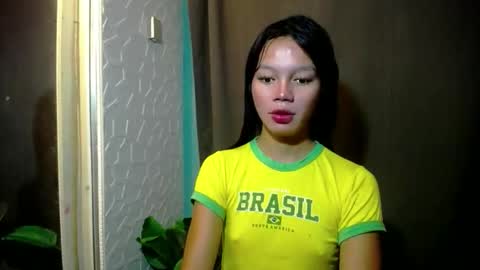 Thea  online show from April 22, 3:57 am