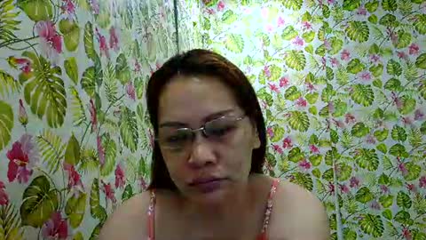 lovelyasiancutie online show from February 6, 8:11 pm